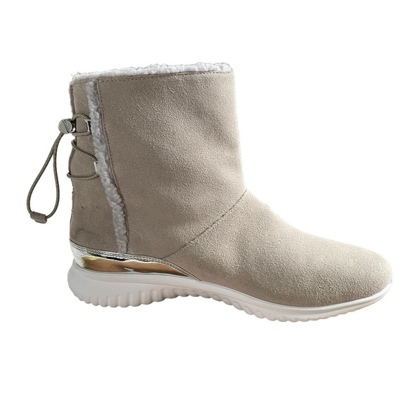 COLE Haan  Studio Grand  waterproof
Pull on boot dove suede/Faux shearling 7B - Picture 1 of 9